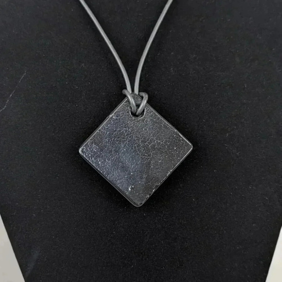 (2!$20) Vintage Murano Art Glass Striped Square Pendant - Picture 6 of 7